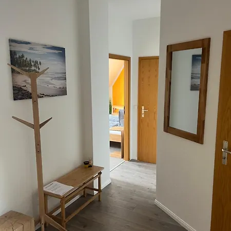 Apartment Paula 4 Personen Parkplatz Zentrale Lage Ruhige Nebenstraße, Dg Dessau-Rosslau