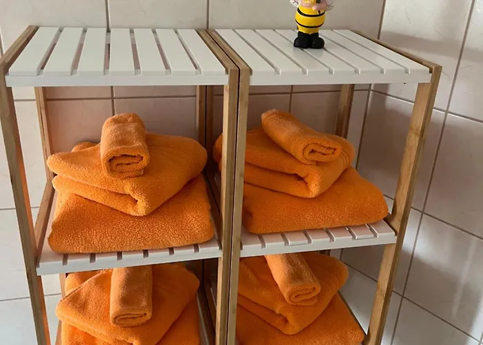 Paula 4 Personen Parkplatz Zentrale Lage Ruhige Nebenstrasse, Dg Dessau-Rosslau