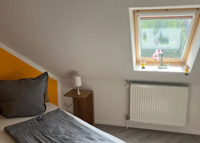Apartman Paula 4 Personen Parkplatz Zentrale Lage Ruhige Nebenstrasse, Dg Dessau-Rosslau